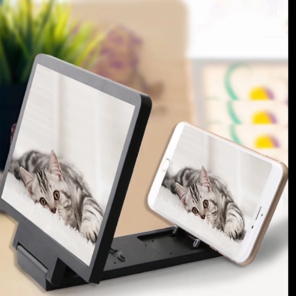 MOBILE PHONE VIDEO AMPLIFIER/ ENLARGED SCREEN MAGNIFIER/ YOUR PORTABLE CINEMA - Picture 2 of 13